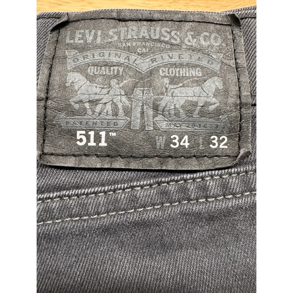 Levis 511 Tapered Slim Fit Men's Denim Jeans Size 34x31 (actual)‎ Charcoal Black